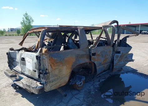 1999 Chevrolet Tahoe Ls from USA, damaged, VIN 1GNEK13R3XJ455517